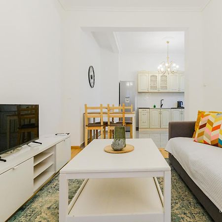 Daylily, 2 Bdrm Apartment, Vesta Philoxenia テッサロニキ エクステリア 写真
