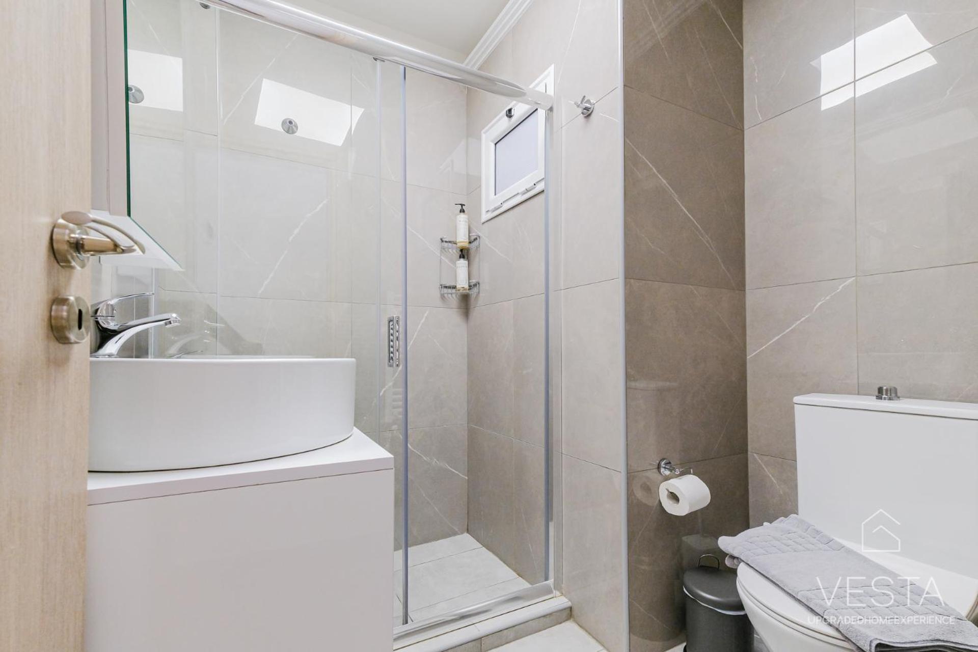 Daylily, 2 Bdrm Apartment, Vesta Philoxenia テッサロニキ エクステリア 写真